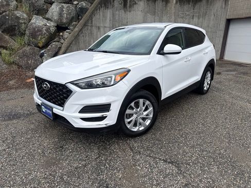 Used 2019 Hyundai Tucson SE AWD/4WD image 2