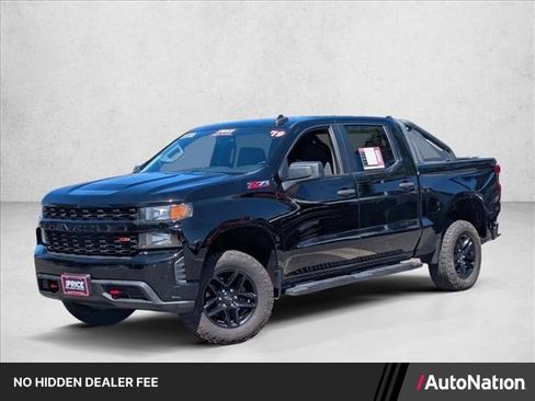 Used 2019 Chevrolet Silverado 1500 Custom Trail Boss w/ Custom Convenience Package AWD/4WD image 1