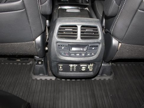 Used 2022 Honda Pilot Touring image 54