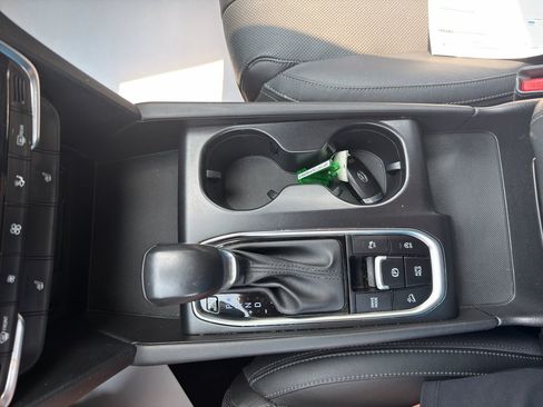 Used 2019 Hyundai Santa Fe Limited w/ Cargo Package AWD/4WD image 19