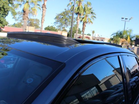 Used 2019 Porsche Cayenne AWD/4WD image 13