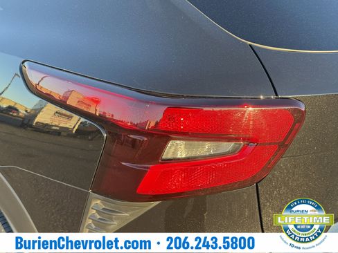 Used 2025 Chevrolet Trax LS w/ LS Convenience Package image 35