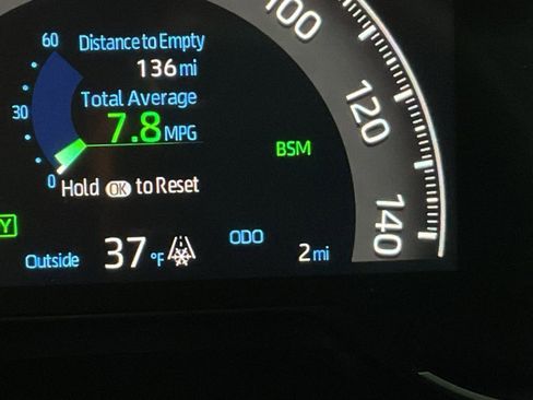 New 2025 Toyota RAV4 XLE image 39