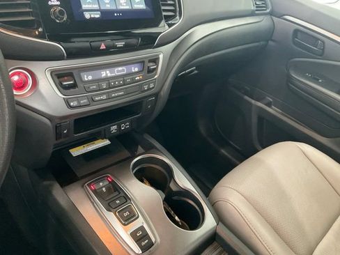 Certified 2023 Honda Passport EX-L image 13