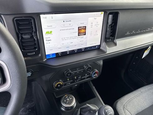 New 2026 Ford Bronco 2-Door AWD/4WD image 17