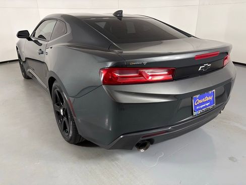 Used 2018 Chevrolet Camaro LT image 7
