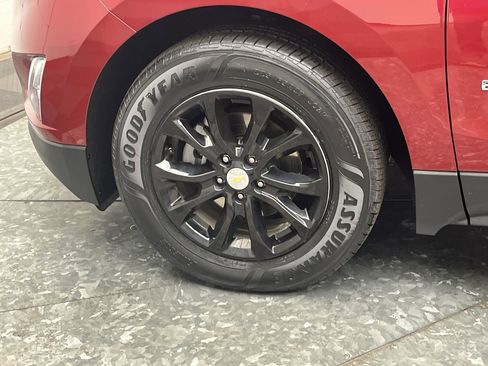 Used 2019 Chevrolet Equinox LT w/ Sun & Navigation Package image 33