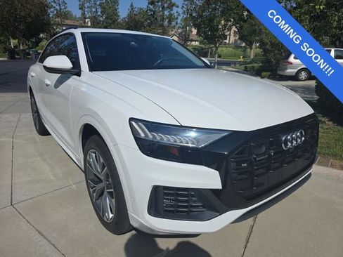 Used 2023 Audi Q8 Premium w/ Convenience Package AWD/4WD image 1