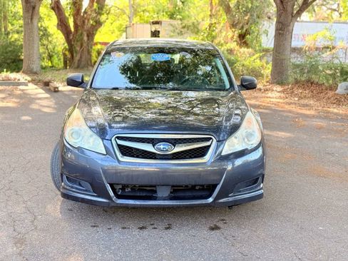 Used 2011 Subaru Legacy 2.5i image 2