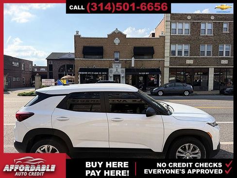 Used 2023 Chevrolet TrailBlazer LS FWD image 6