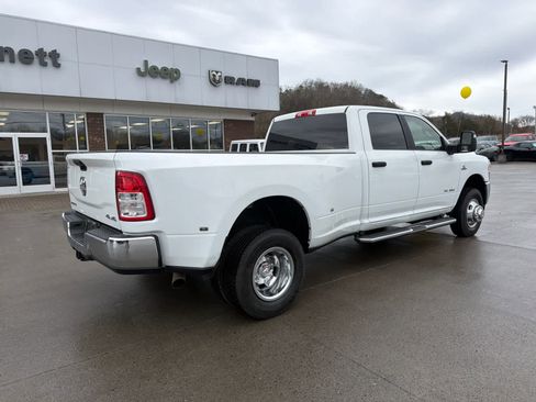 Used 2024 RAM 3500 Big Horn AWD/4WD image 6