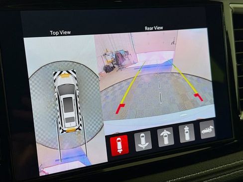 New 2026 Chrysler Pacifica Select image 13