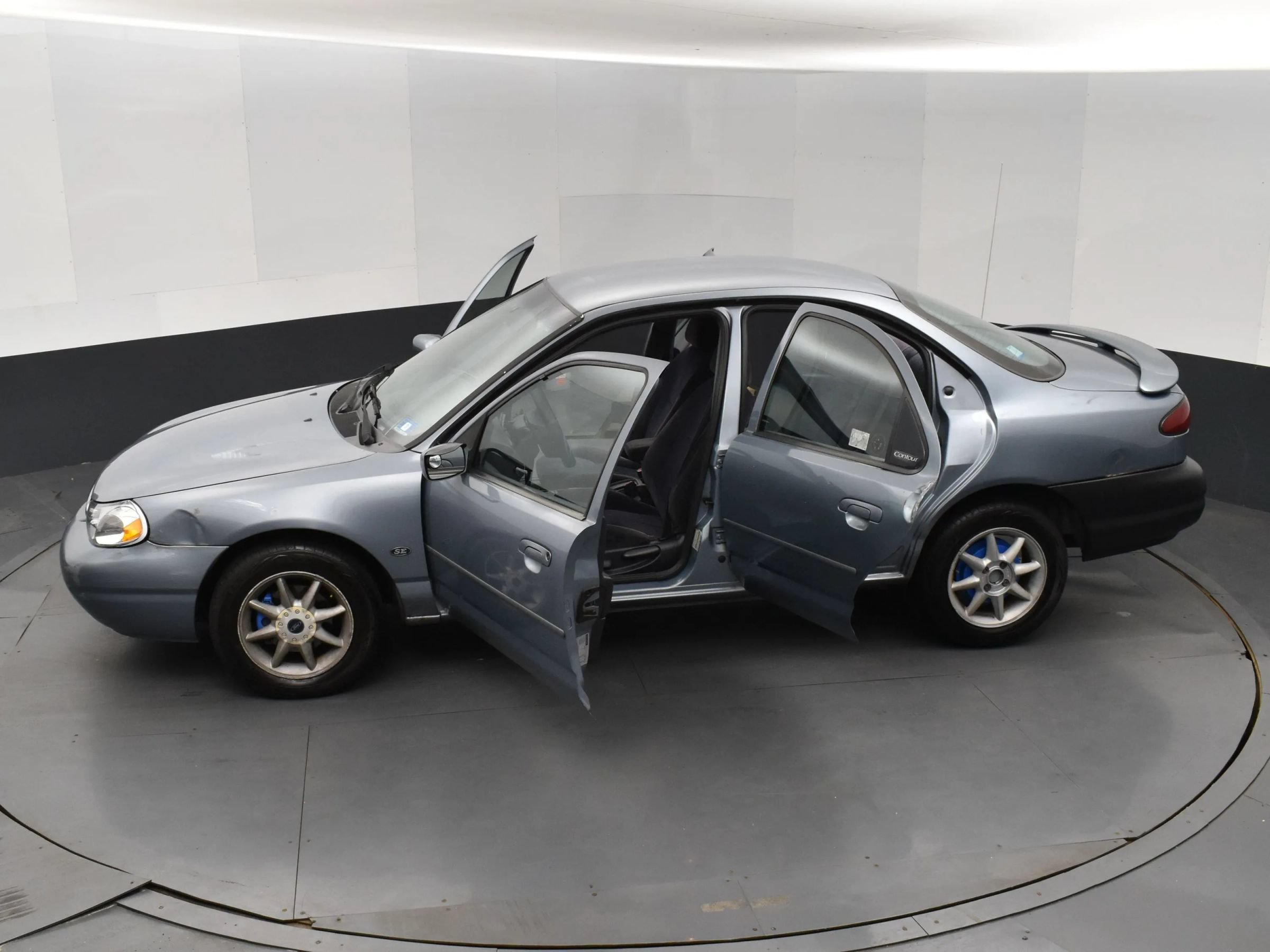 Used 2000 Ford Contour SE FWD image 7
