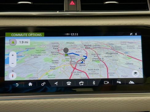 Used 2020 Land Rover Range Rover Velar R-Dynamic S image 13