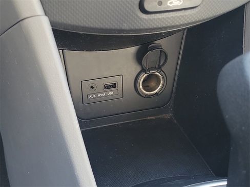 Used 2012 Hyundai Accent GS image 29