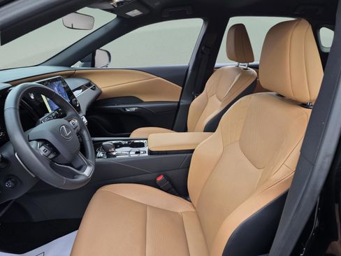 Certified 2025 Lexus RX 350 FWD image 12