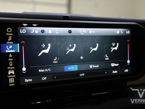 New 2024 Jeep Wrangler Sahara w/ Technology Group image 34