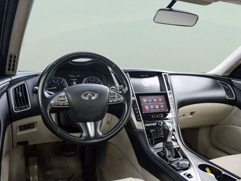 Used 2015 INFINITI Q50 w/ Moonroof Package image 27