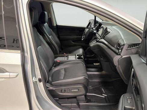 Used 2025 Honda Odyssey Elite image 27