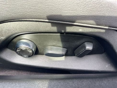 Used 2024 Chevrolet Corvette Stingray Premium Cpe w/ Z51 Performance Package image 10