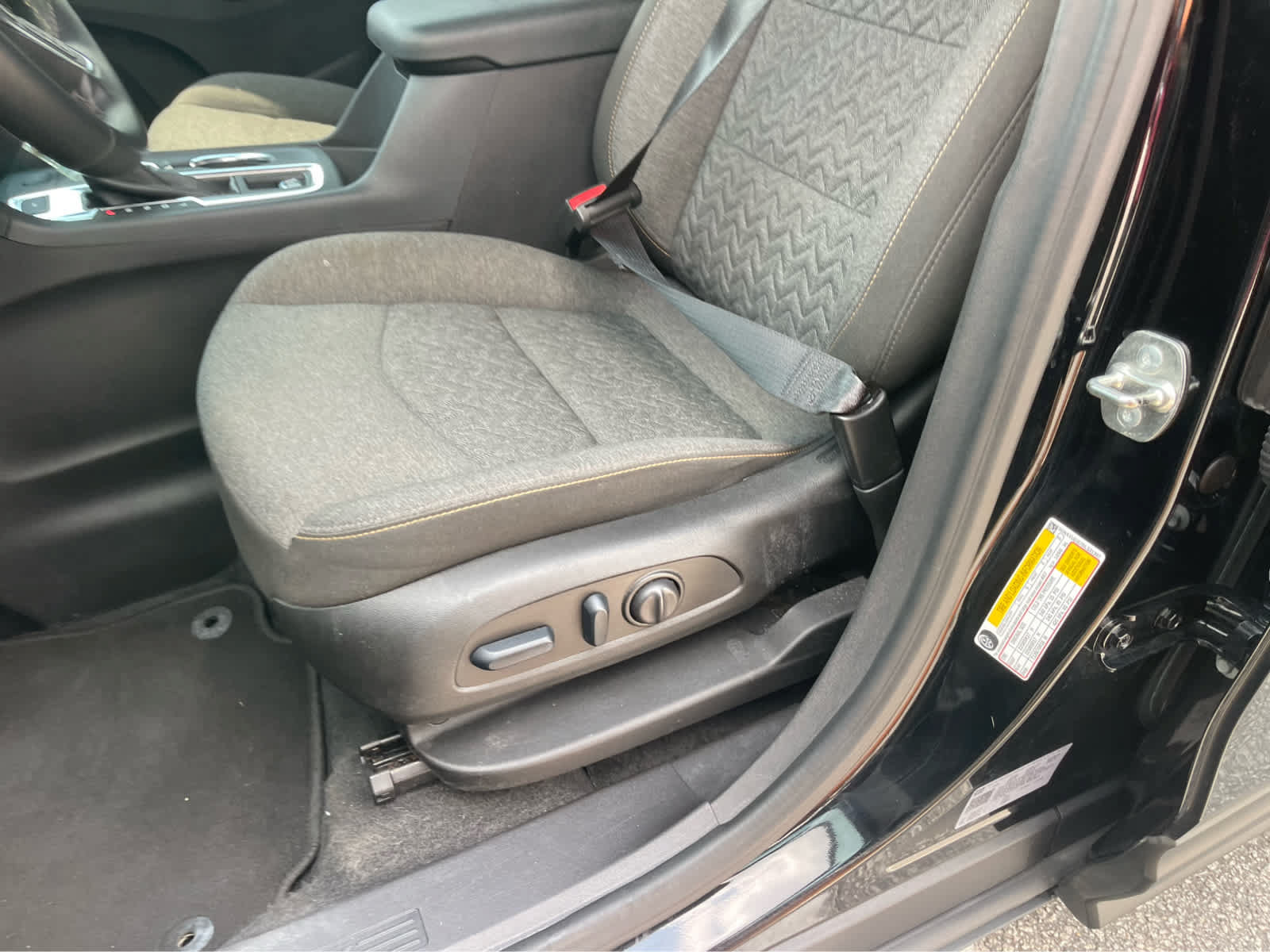 Used 2024 Chevrolet Equinox LT AWD/4WD image 13