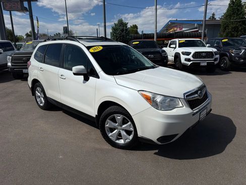 Used 2015 Subaru Forester 2.5i Premium w/ Rugged Package #1 AWD/4WD image 3
