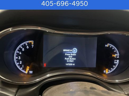 Used 2020 Jeep Grand Cherokee Limited AWD/4WD image 5