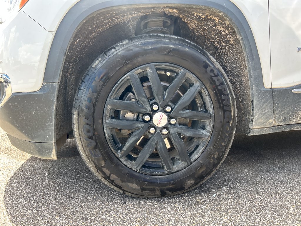Used 2018 GMC Acadia SLT FWD image 6