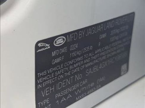 New 2024 Jaguar XF R-Dynamic SE AWD/4WD image 16