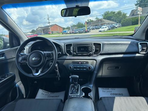 Used 2019 Kia Sportage LX FWD image 23