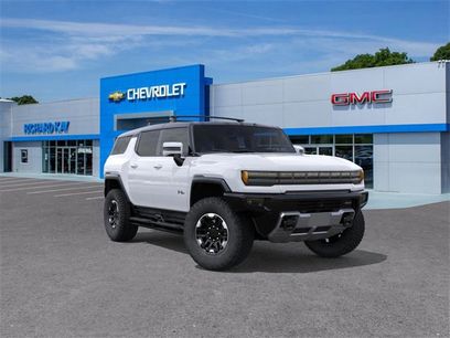 New 2024 GMC Hummer EV 2X w/ Extreme Off-Road Package