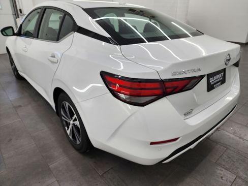 Used 2023 Nissan Sentra SV image 6