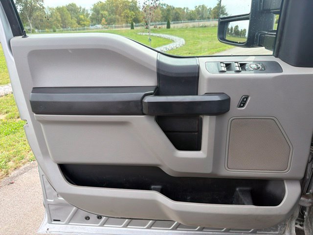 Used 2020 Ford F350 XL w/ STX Appearance Package AWD/4WD image 19