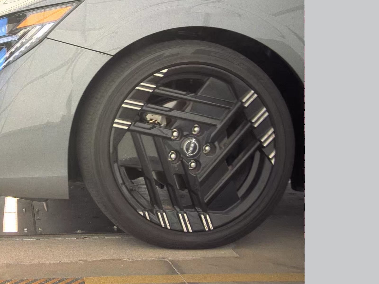 Used 2026 Nissan Sentra SR w/ Floor Mat Package FWD image 25