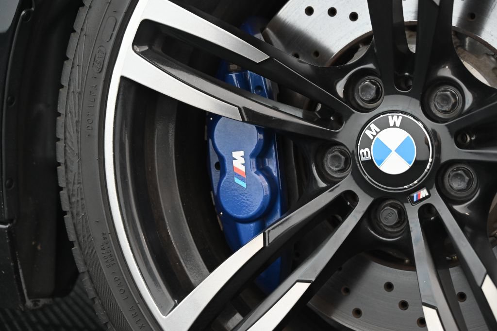 Used 2016 BMW M3 w/ Executive Package RWD image 13
