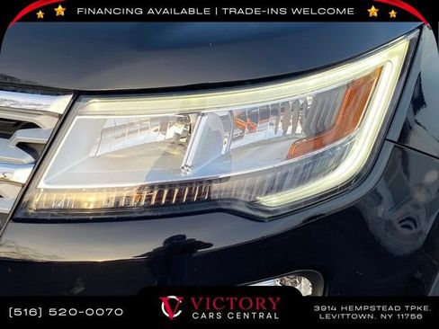 Used 2019 Ford Explorer XLT w/ Equipment Group 201A image 8