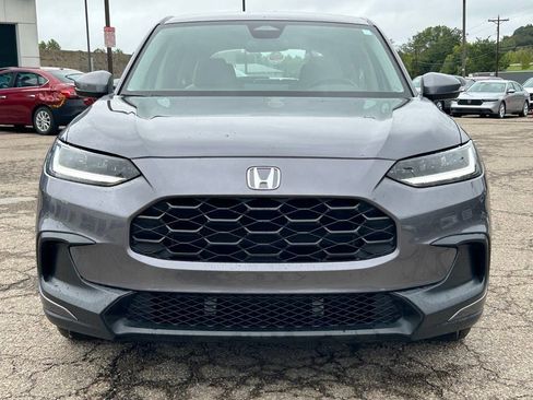 Used 2024 Honda HR-V LX image 2