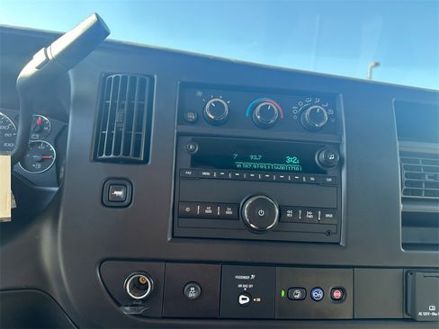 New 2024 Chevrolet Express 3500 w/ Driver Convenience Package image 17