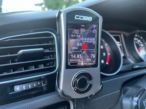 Used 2020 Volkswagen GTI SE image 32