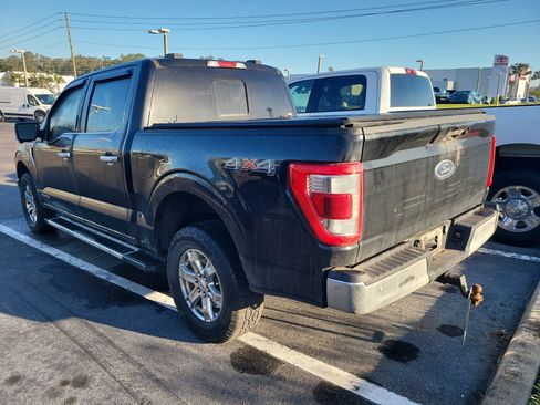 Used 2023 Ford F150 Lariat w/ Trailer Tow Package image 6