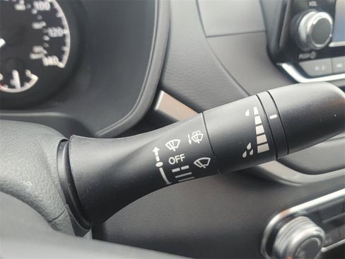 Certified 2024 Nissan Altima 2.5 S image 16