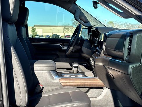 Used 2026 Chevrolet Silverado 1500 RST w/ RST All Star Premium Package image 7