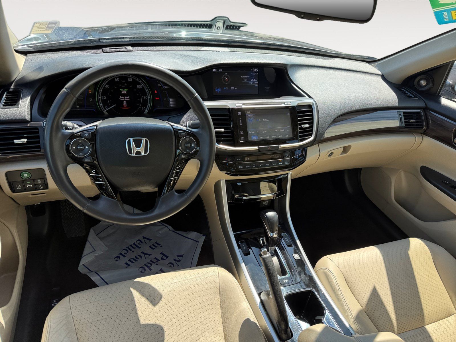 Used 2017 Honda Accord Touring image 15