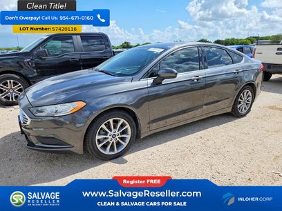 Used 2017 Ford Fusion SE w/ Fusion SE Technology Package