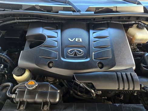 Used 2014 INFINITI QX80 4WD w/ Deluxe Touring Package image 39