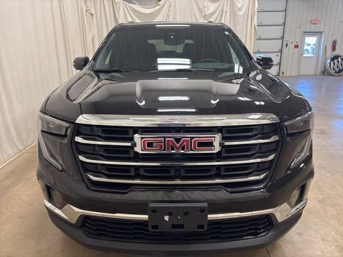 Used 2026 GMC Acadia Elevation w/ Elevation Premium Package FWD image 9