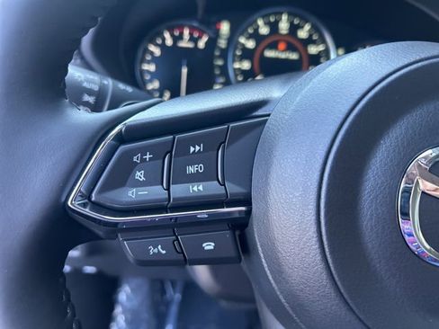New 2025 MAZDA CX-5 AWD 2.5 S w/ Premium Plus Pkg image 17