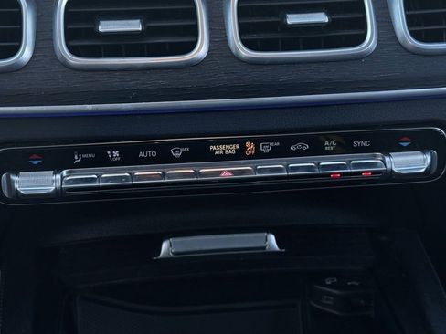 Used 2022 Mercedes-Benz GLS 450 GLS 450 image 10