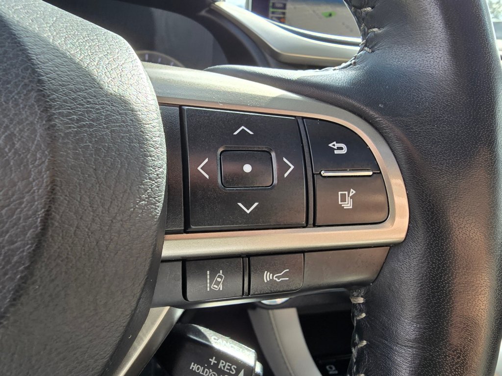 Used 2019 Lexus RX 450h AWD w/ Luxury Package image 6