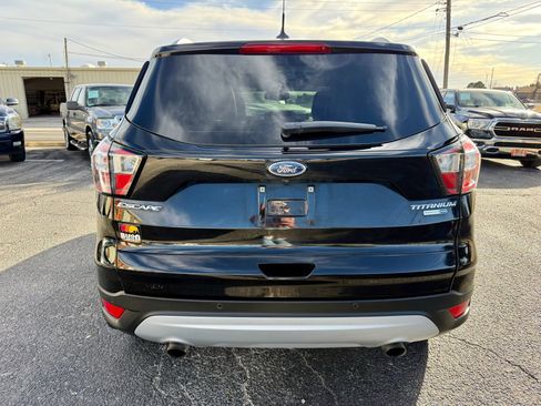Used 2018 Ford Escape Titanium w/ Ford Safe & Smart Package image 4